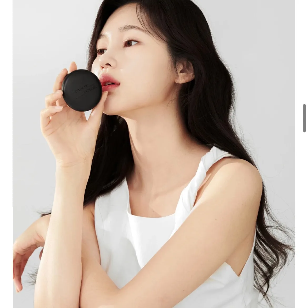 About Tone Blur Powder Pact