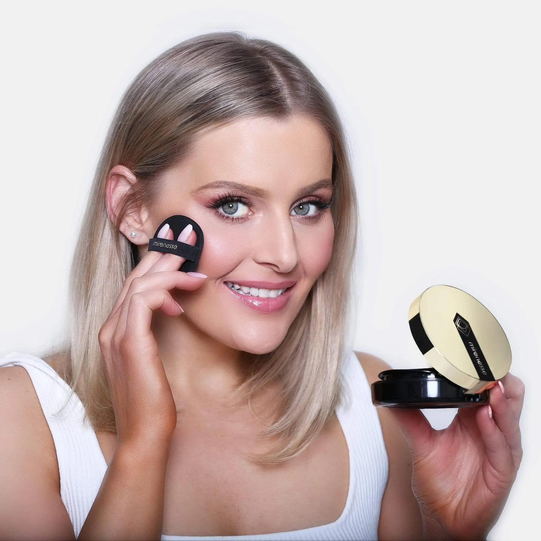 AU LAST STOCKS  10 Collagen Cushion Compact Foundation- Winner Best Foundation