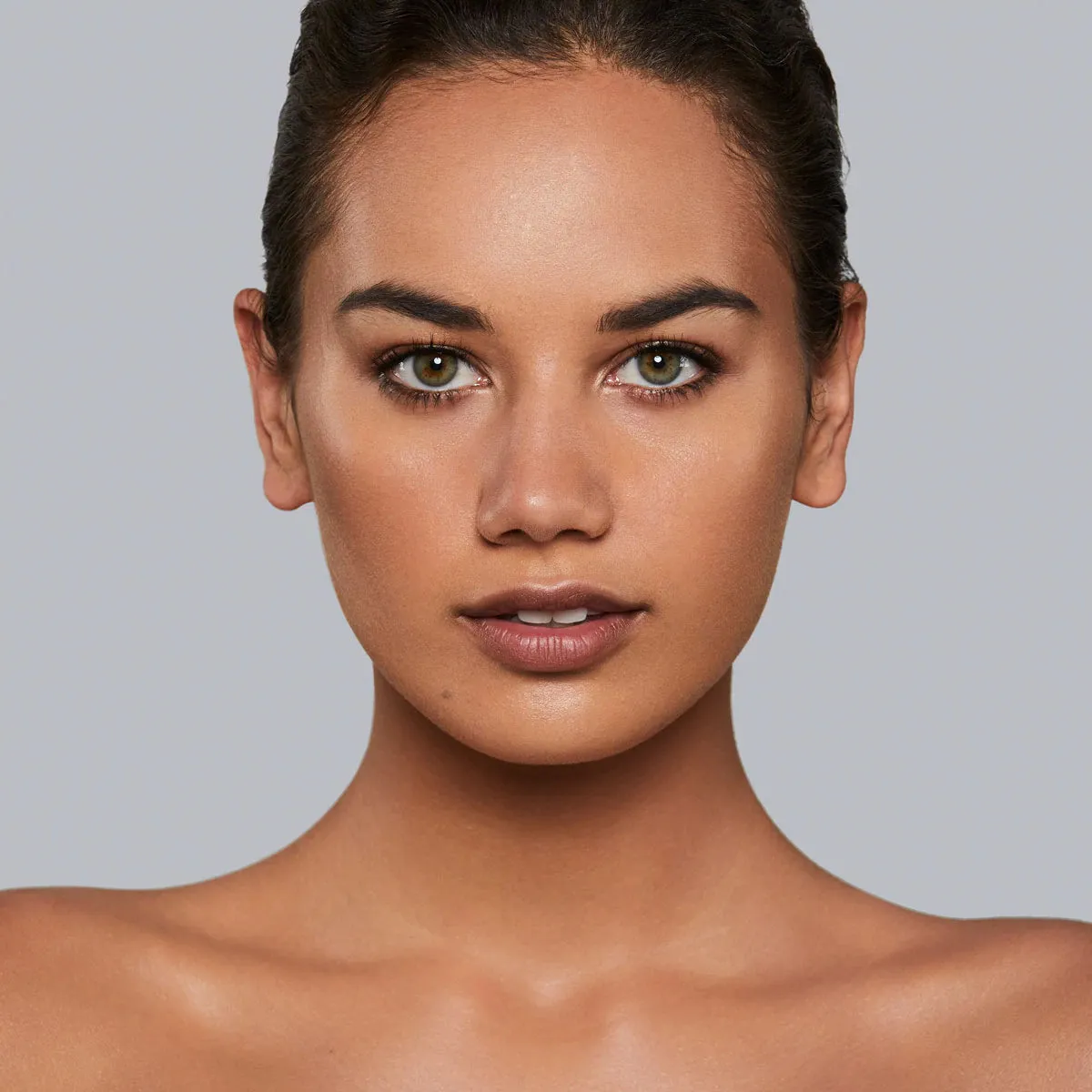 Concealer / Foundation - "4.0"