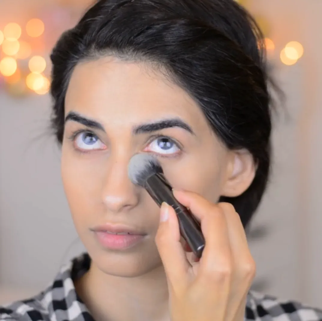 Stubby Round Foundation Brush 201